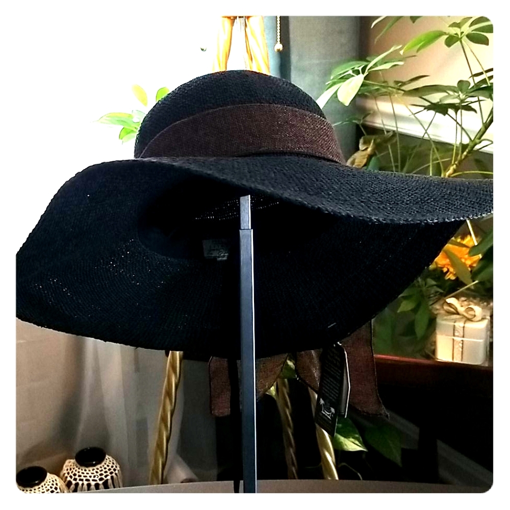 Sun 'n' Sand Headwear